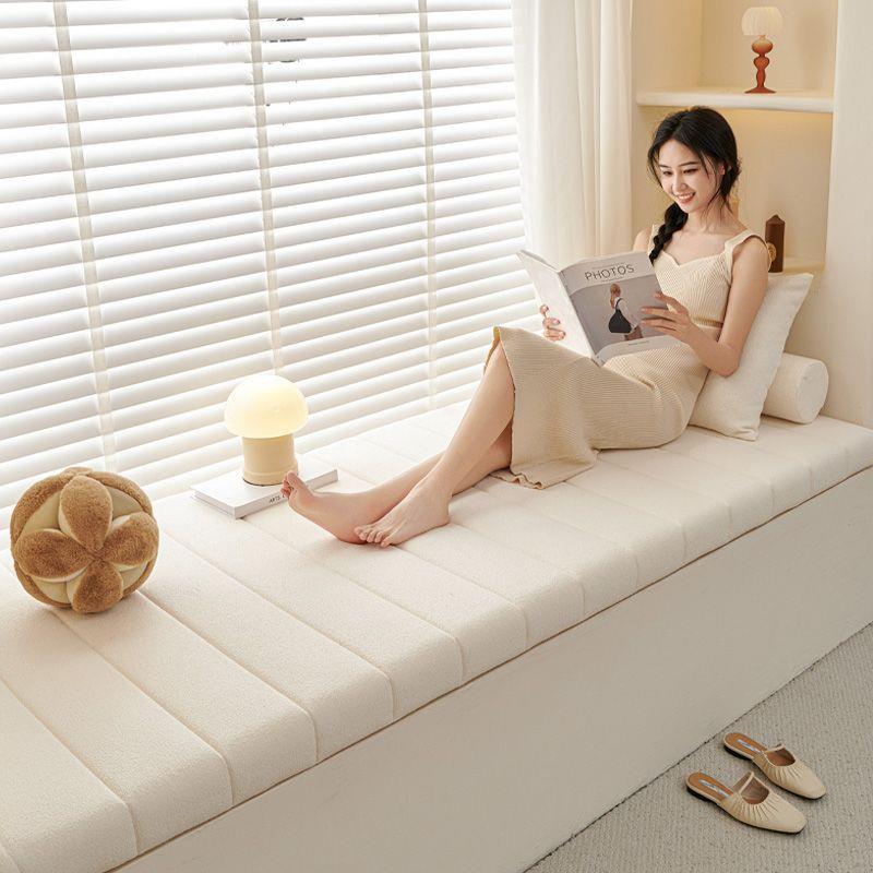 탈부착 가능한 테디 벨벳 창문 쿠션 고급 모던 스타일  - Home Textiles Luxury 리뷰 및 가격
